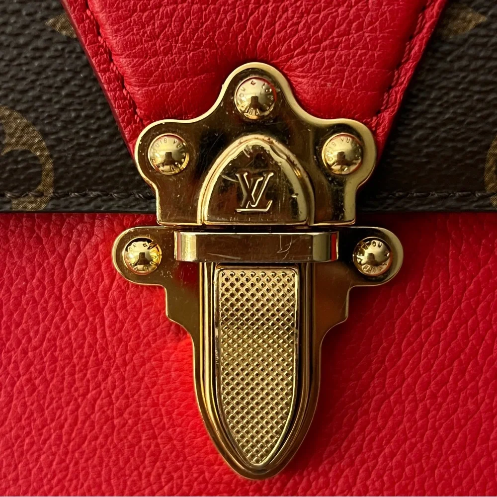 LV LOUIS VUITTON MONOGRAM VICTOIRE EXCELLENT CONDITION TRIPLE AUTHENTICATED